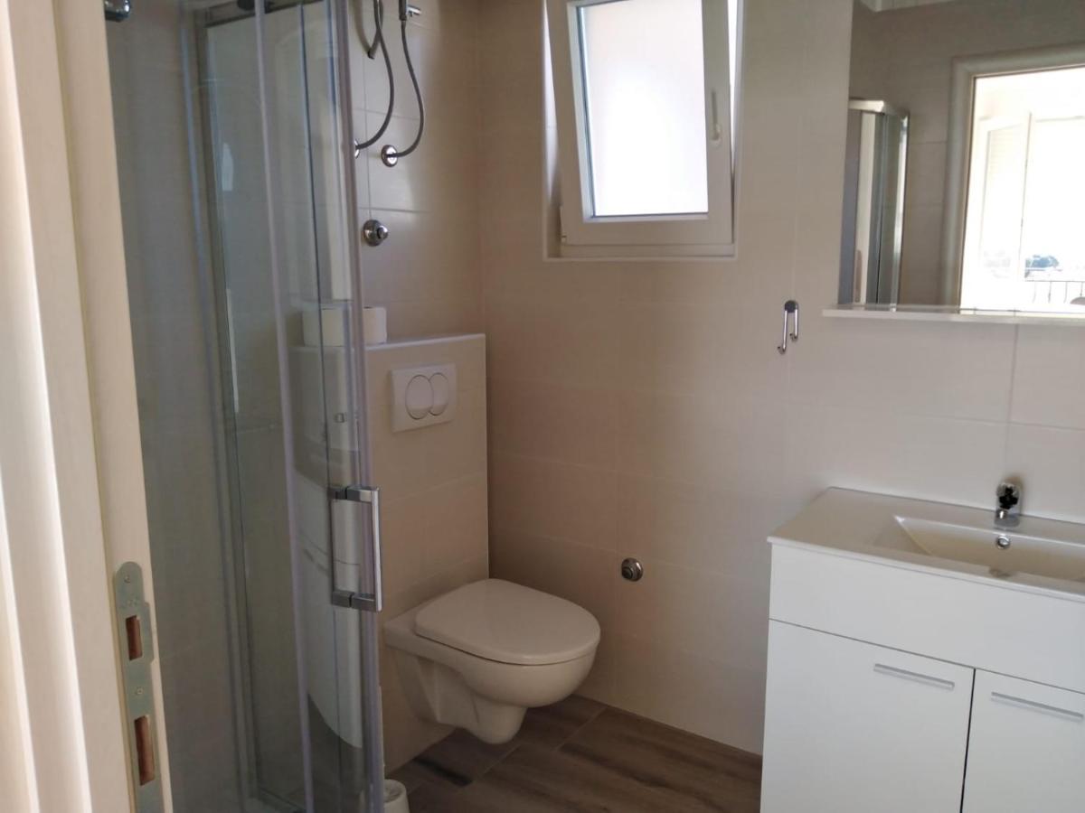 Apartments Patalic Lopar Ngoại thất bức ảnh